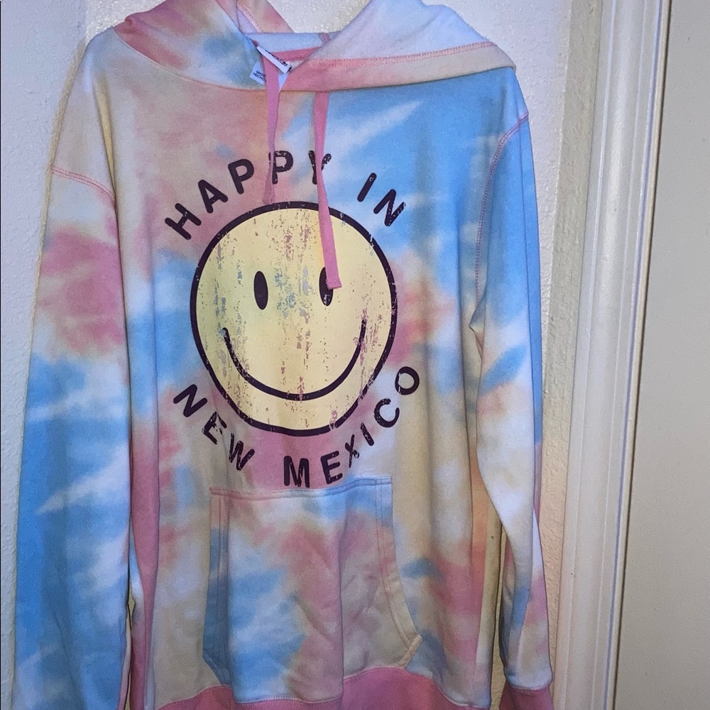 Creative Apparel Concept Sweater Mixed Color of Pink Blue and light yellow L/G